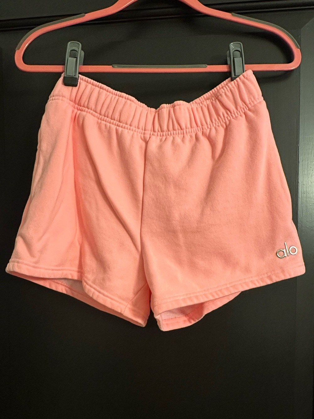 ALO Accolade Shorts Neon Bubblegum XS NWOT HTF!!